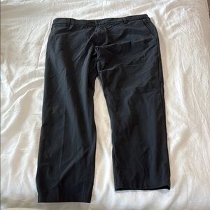 Men's lululemon obsidian ABC slim fit size 38 waist 30” inseam